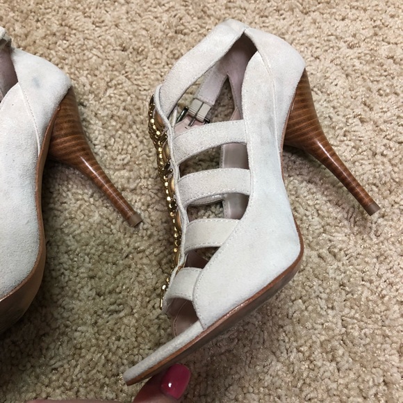 Saks Fifth Ave cream and gold heel - sz 8.5 - Picture 5 of 5